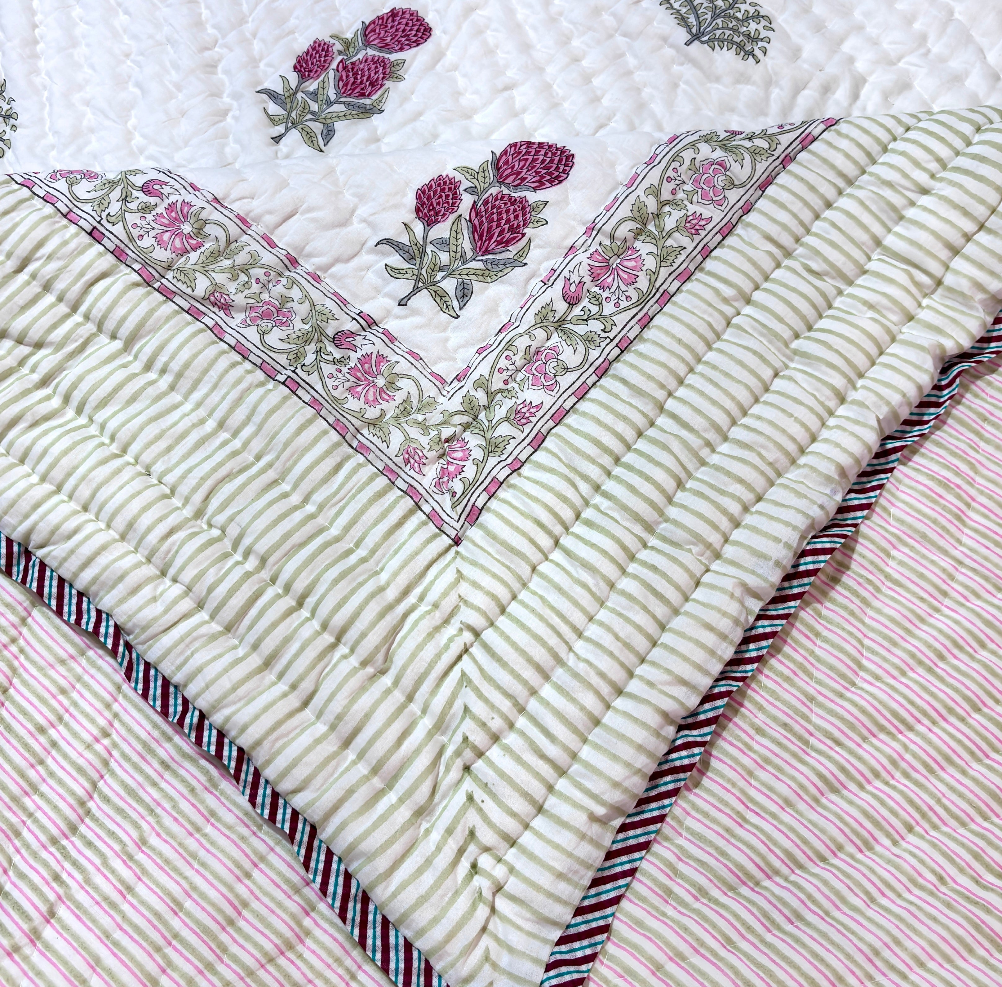 White Floral Cotton Quilt  Queen Size | Printed Botanical Quilted Bedspread | Soft Lightweight Bed Cover for Bedroom Decor