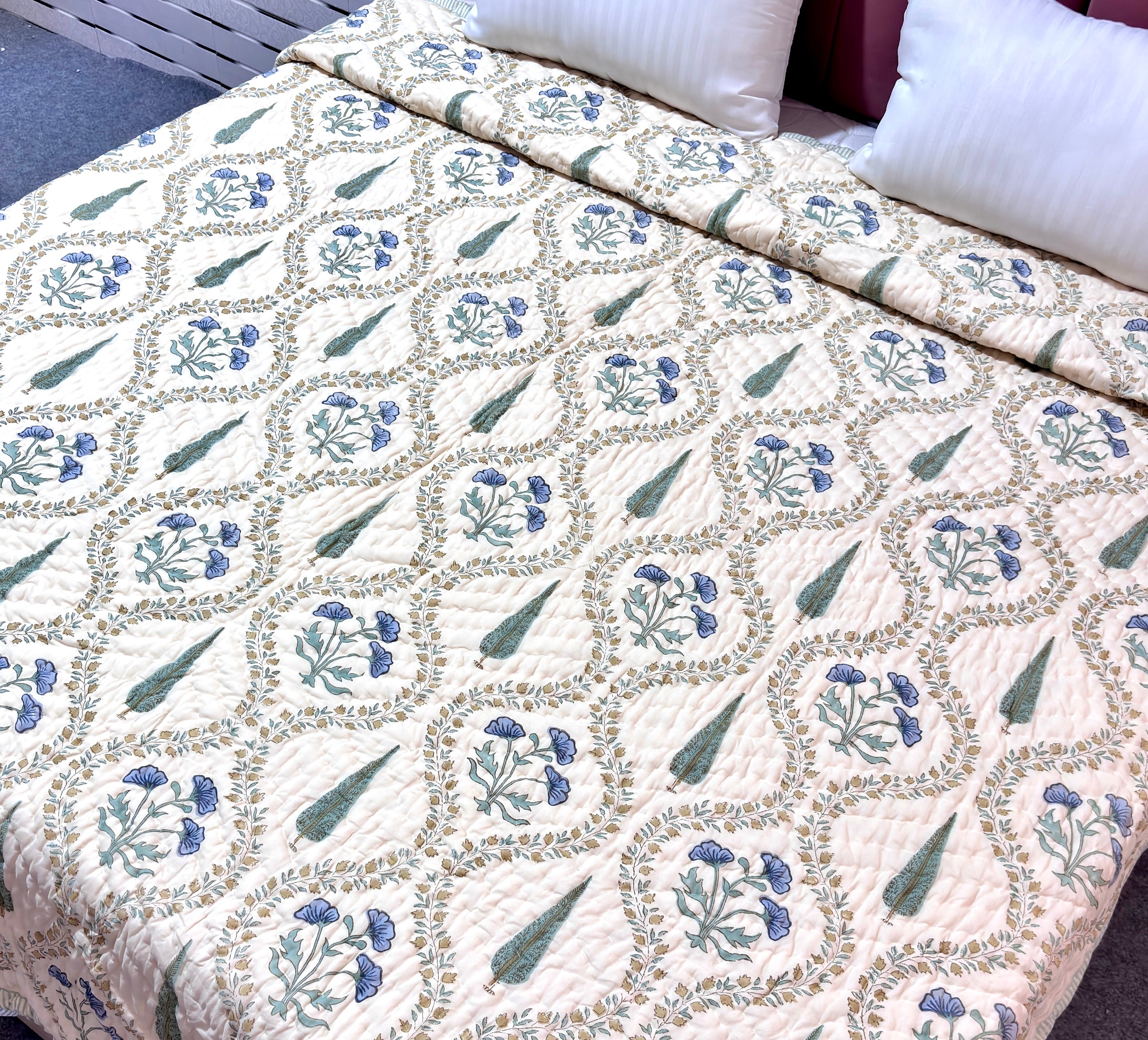 Blue Floral Cotton Quilt | Traditional Indian Flower Print Bed Quilt | Soft Cotton Bedspread | Handmade Bedding