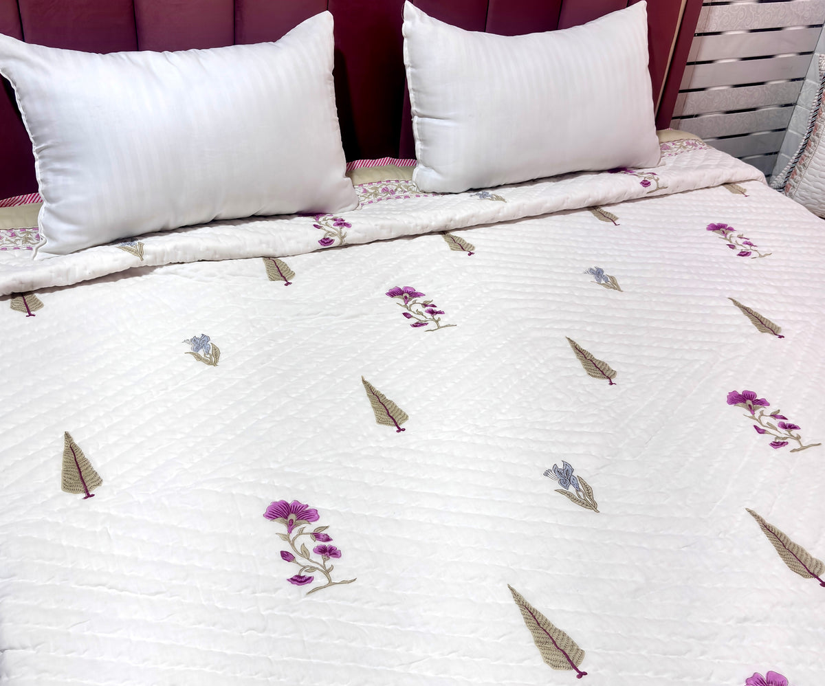 White Floral Cotton Quilt Queen Size | Printed Geometric Botanical Quilted Bedspread | Soft Lightweight Indian Cotton Bed Cover for Bedroom Decor