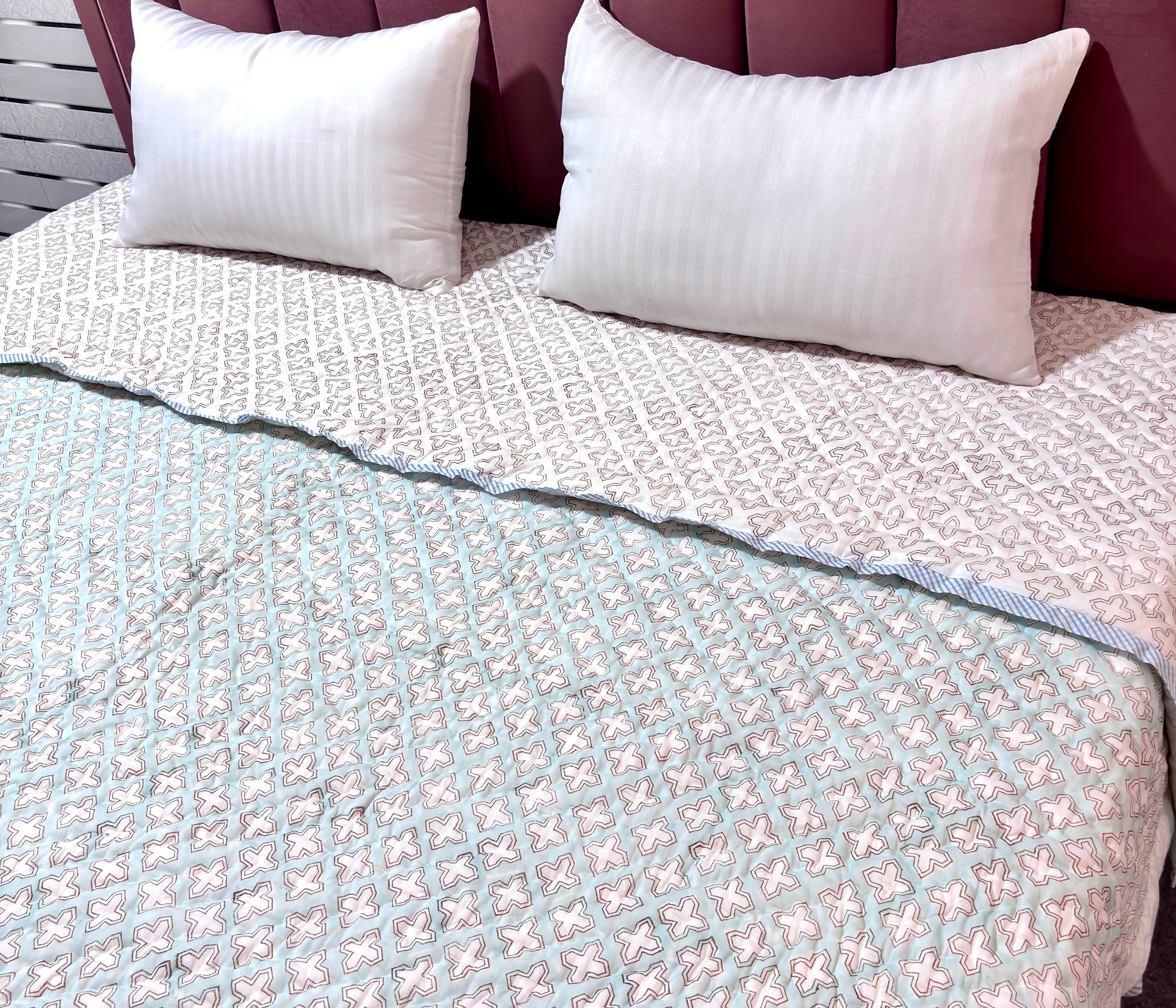 Aqua Blue & White Cotton Quilt | Reversible Quilted Bedspread | Lightweight Printed Quilt | Soft Cotton Bedding