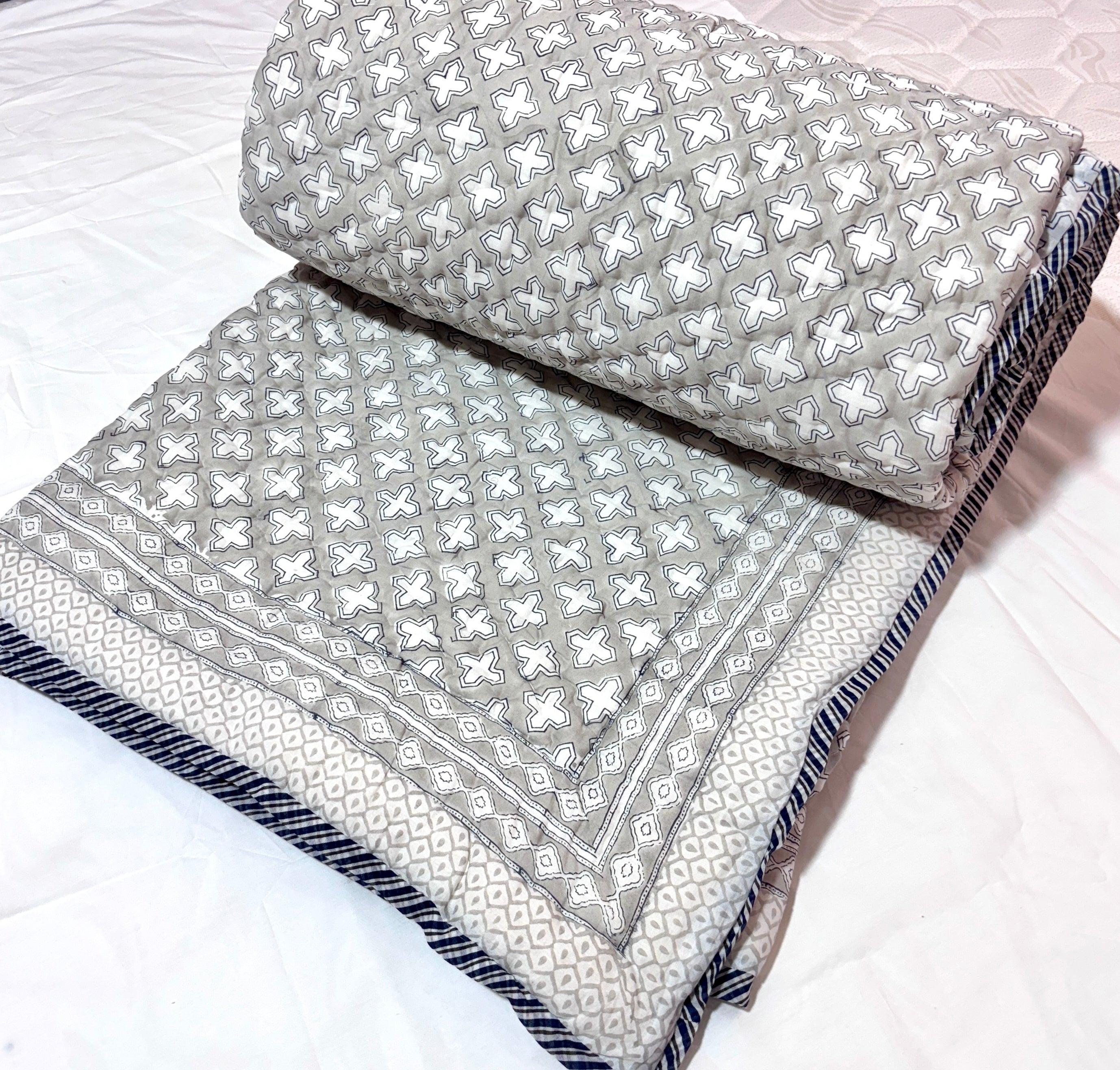 White Grey Geometric Cotton Quilt | Handmade Indian Bed Quilt | Soft Quilted Bedspread | Reversible Cotton Bedding