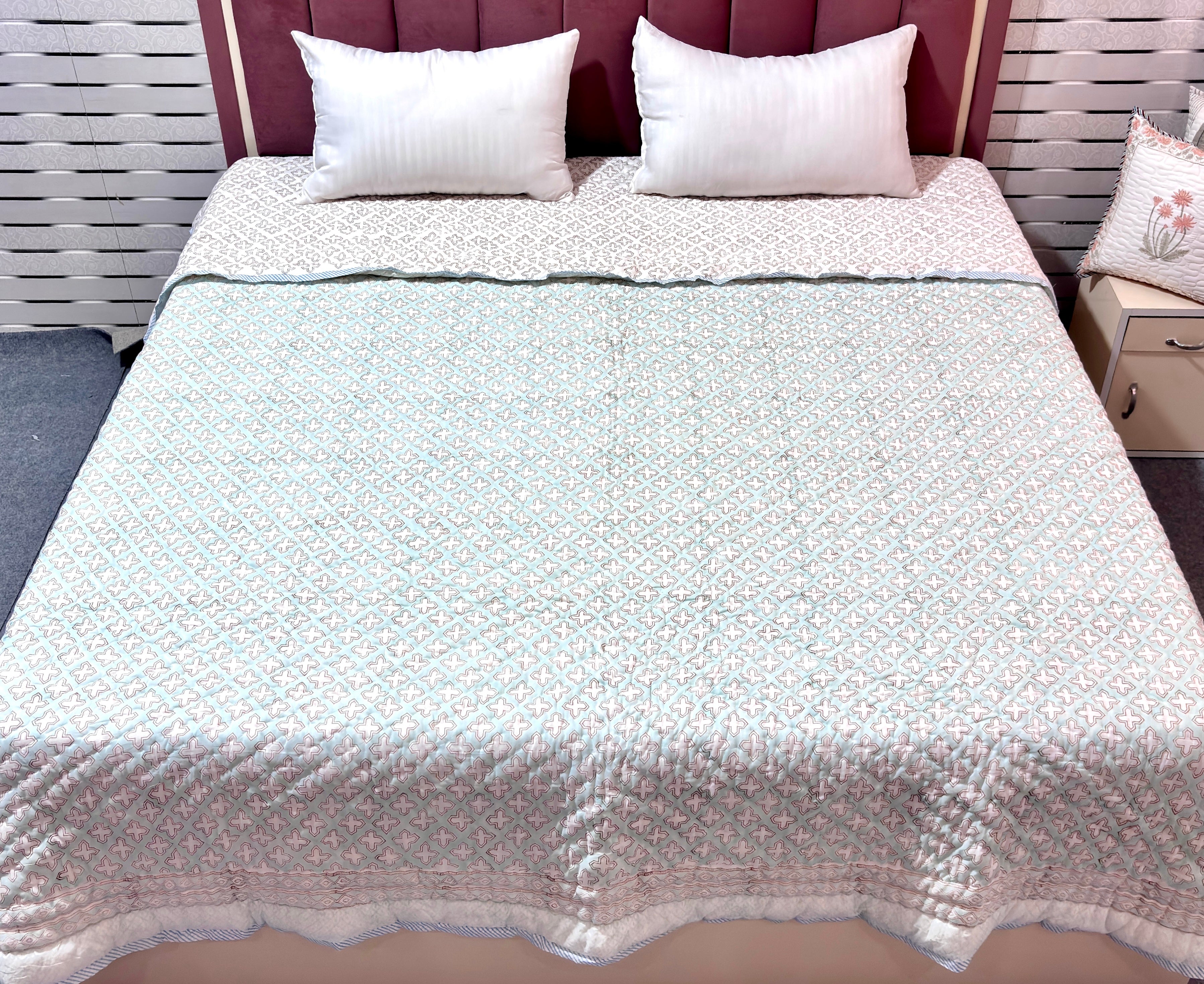 Aqua Blue & White Cotton Quilt | Reversible Quilted Bedspread | Lightweight Printed Quilt | Soft Cotton Bedding