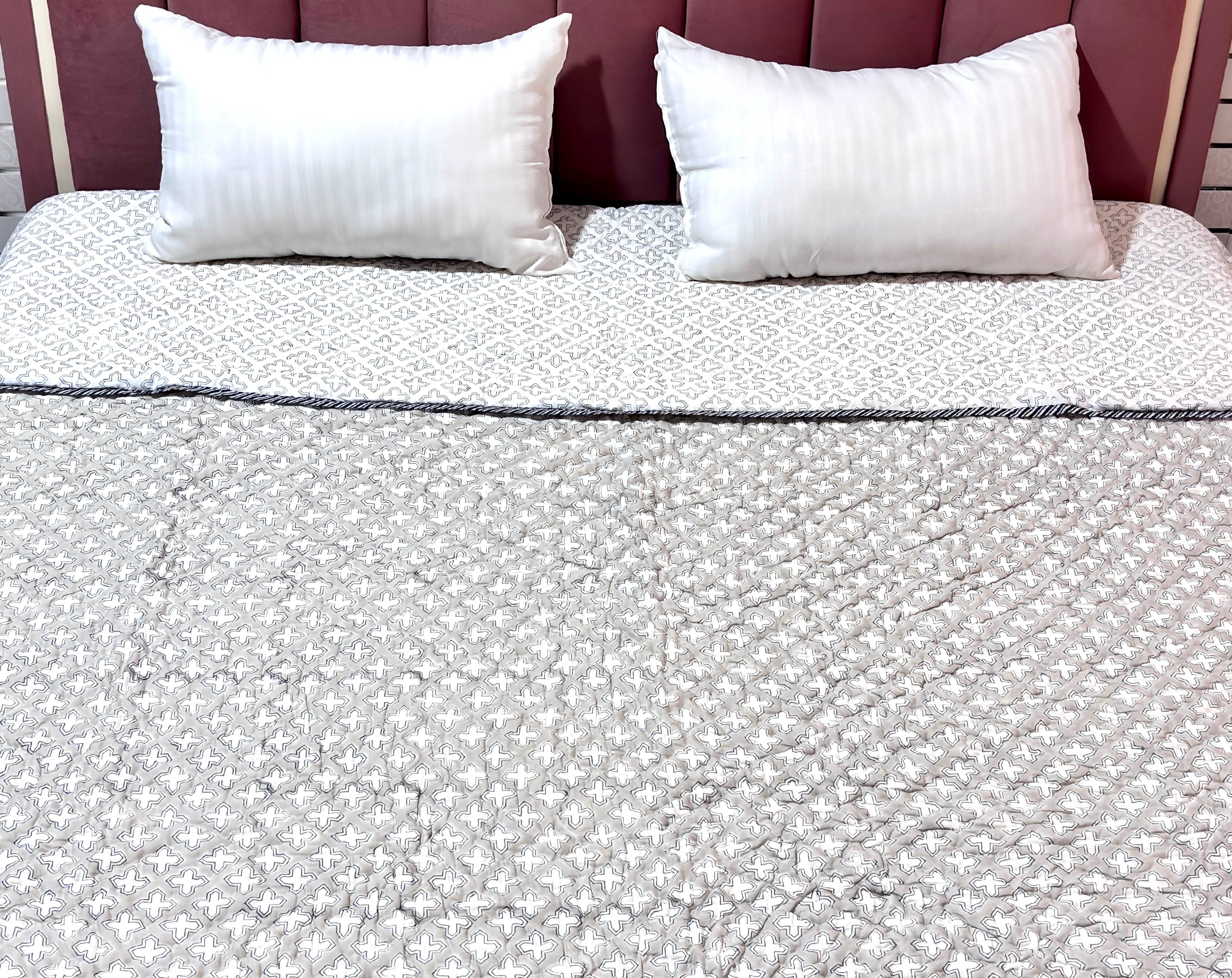 White Grey Geometric Cotton Quilt | Handmade Indian Bed Quilt | Soft Quilted Bedspread | Reversible Cotton Bedding