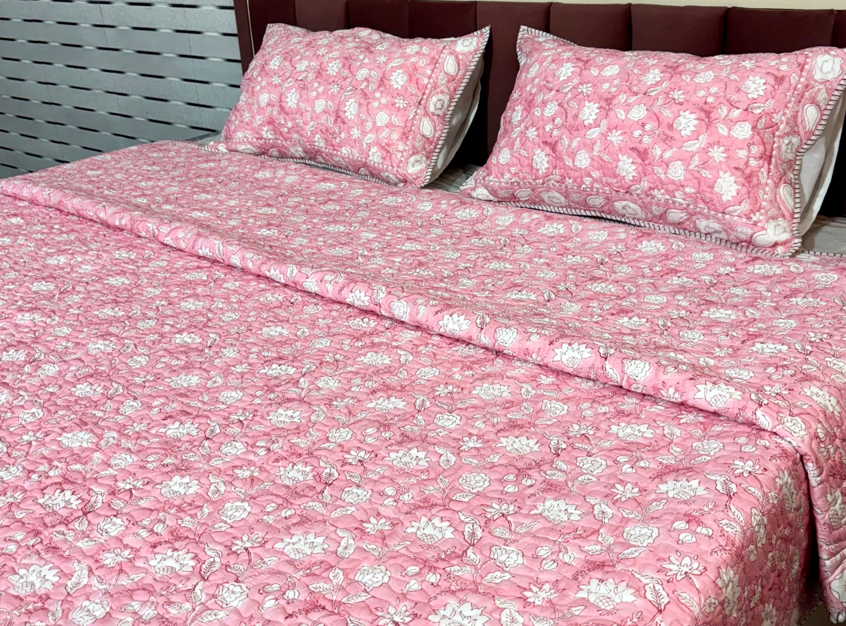 Pink Hand Block Print Cotton Bedcover Set | Floral Jaipuri Bedspread with Pillow Covers | Queen Size Bedding